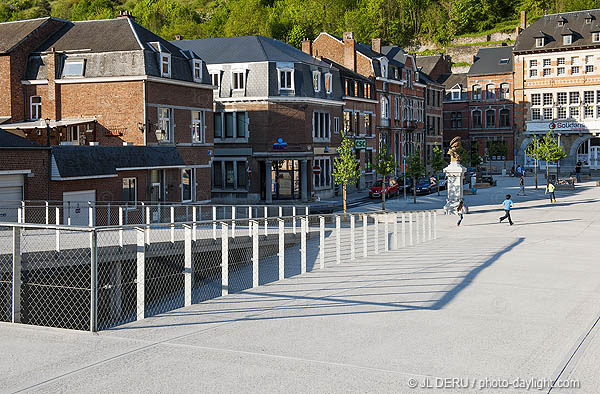 Dinant - place Patenier